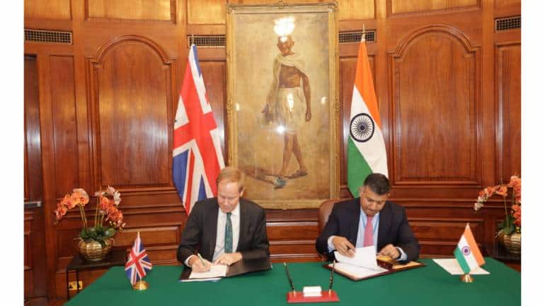 UK tribunal dismisses Indian-origin consultant's discrimination case - Vimarsana News