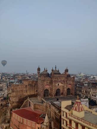 Varanasi landmarks as seen from a hot air balloon. (Photo: Nivedita Jayaram Pawar)