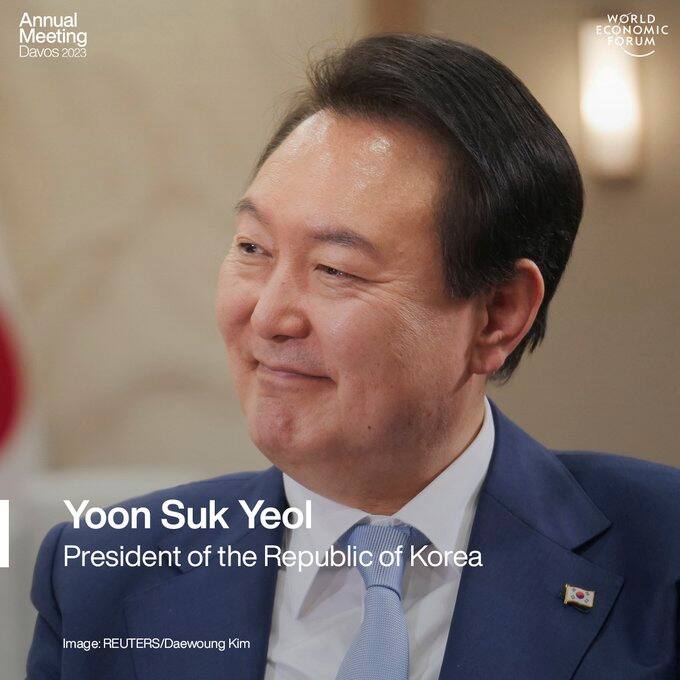Yoon Suk Yeol, President of the Republic of Korea will be joining the World Economic Forum'svAnnual Meeting on 16-20 January in Davos, Switzerland.  Image Credits: Twitter/@wef