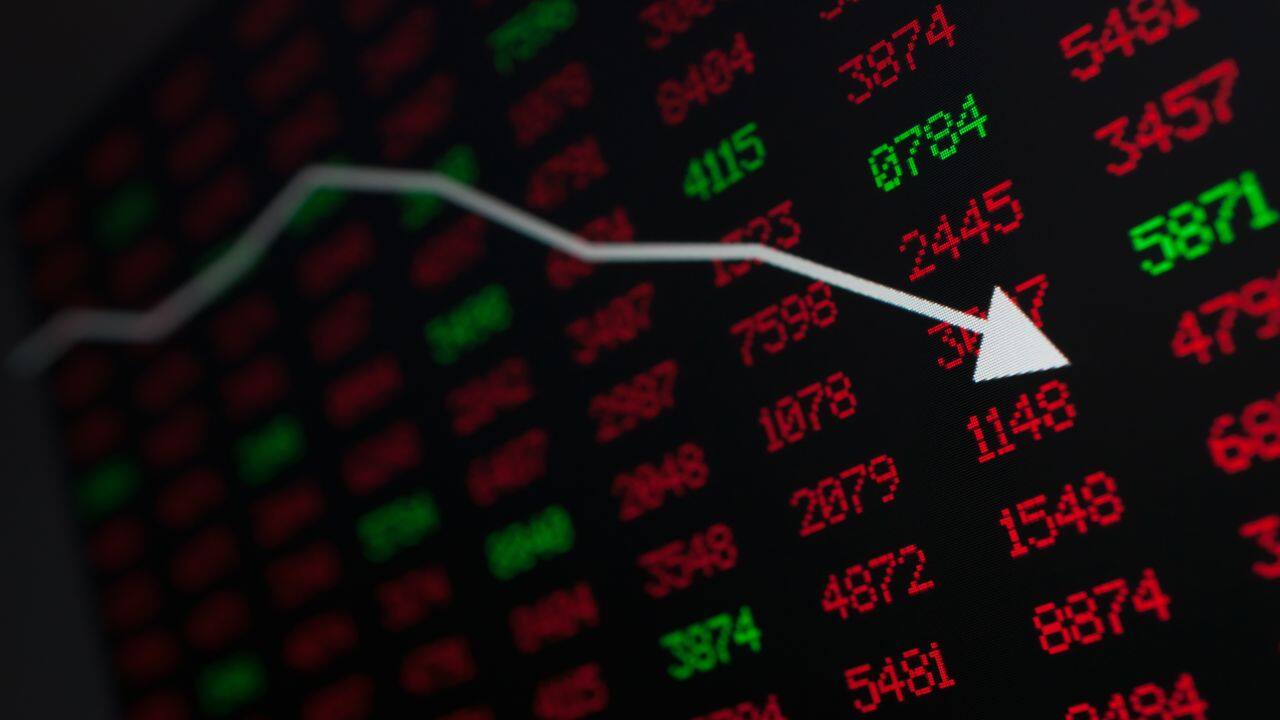 BSE Mid-cap Index fell 0.66 percent dragged by PB Fintech, Bank Of India, L&T Technology Services, Bajaj Holdings & Investment, Relaxo Footwears, Vedant Fashions and Samvardhana Motherson International. 