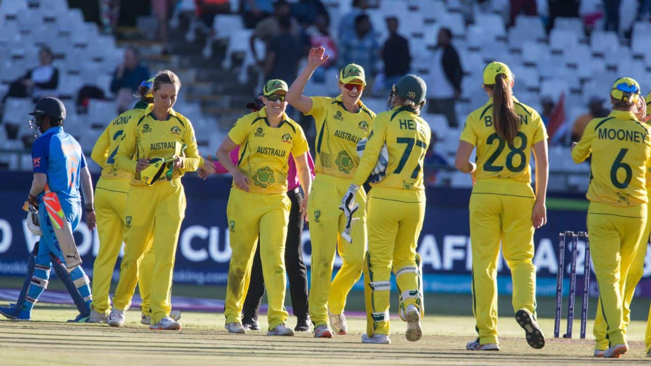 In Pics Australia Beat India By 5 Runs To Reach Womens T20 World Cup Final 8384