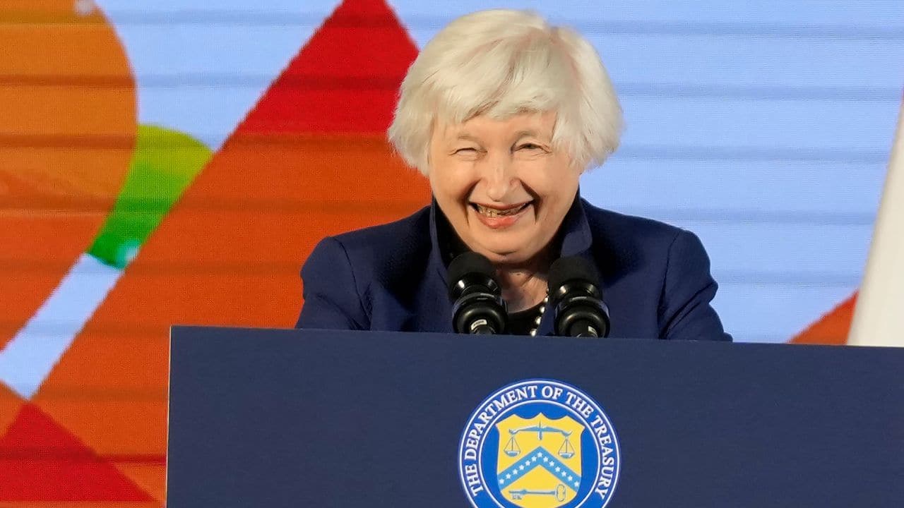 India has been most active in helping its neighbor Sri Lanka to weather a crisis that has resulted in shortages of food, fuel and medicines, among many things. Yellen has urged China to work with other donor countries in addressing the problem. (Image: AP)