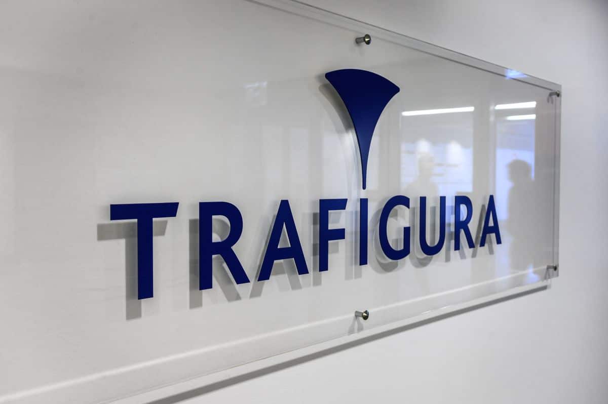 Trafigura trader who led deals with alleged fraudster to leave