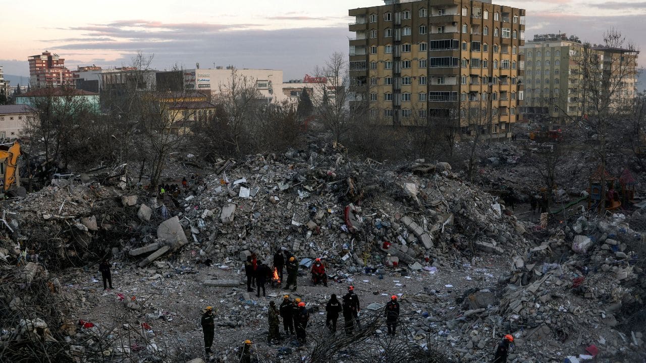 TurkeySyria Earthquakes Cold, hunger, despair grip earthquake homeless
