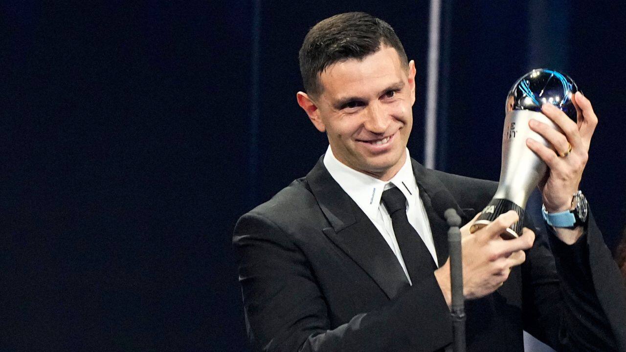 Argentina’s goalkeeper Emiliano 'Dibu' Martinez won The Best men's goalkeeper award. (Image: AP) Argentina’s goalkeeper Emiliano 'Dibu' Martinez won The Best men's goalkeeper award. (Image: AP)
