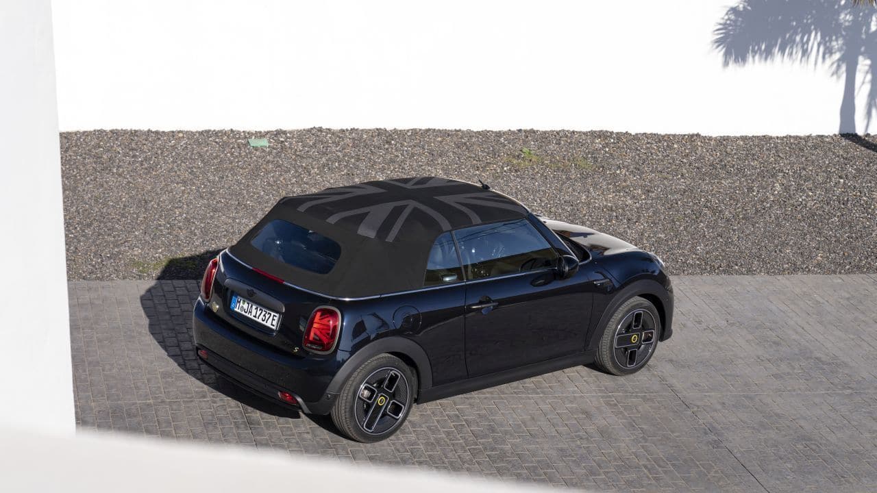 A convertible rooftop eats into boot space, which is down to 160 litres from the standard 211 litres. The feature list remains the same, with an 8.8-inch touchscreen infotainment system, 5.5-inch MID display, Apple CarPlay and Android Auto, as well as a head-up display. Active cruise control with stop-and-go functionality has been added to the Convertible as standard. (Image: BMW Group)