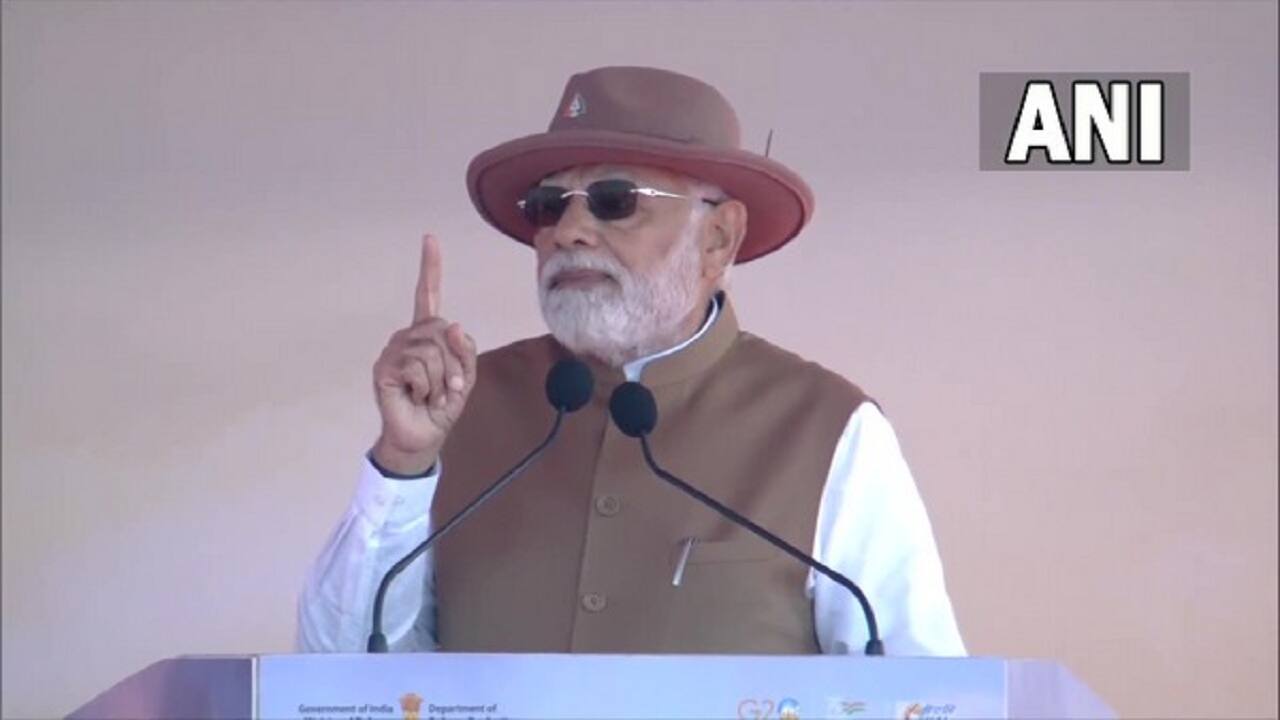 Aero India 2023: New India of 21st century will now neither lose any opportunity nor lag behind in hard work.We're ready.On the path to reforms,we're bringing revolution in every sector.The country which was the biggest defence importer for decades now exports defence equipment to 75 countries, says PM Modi.