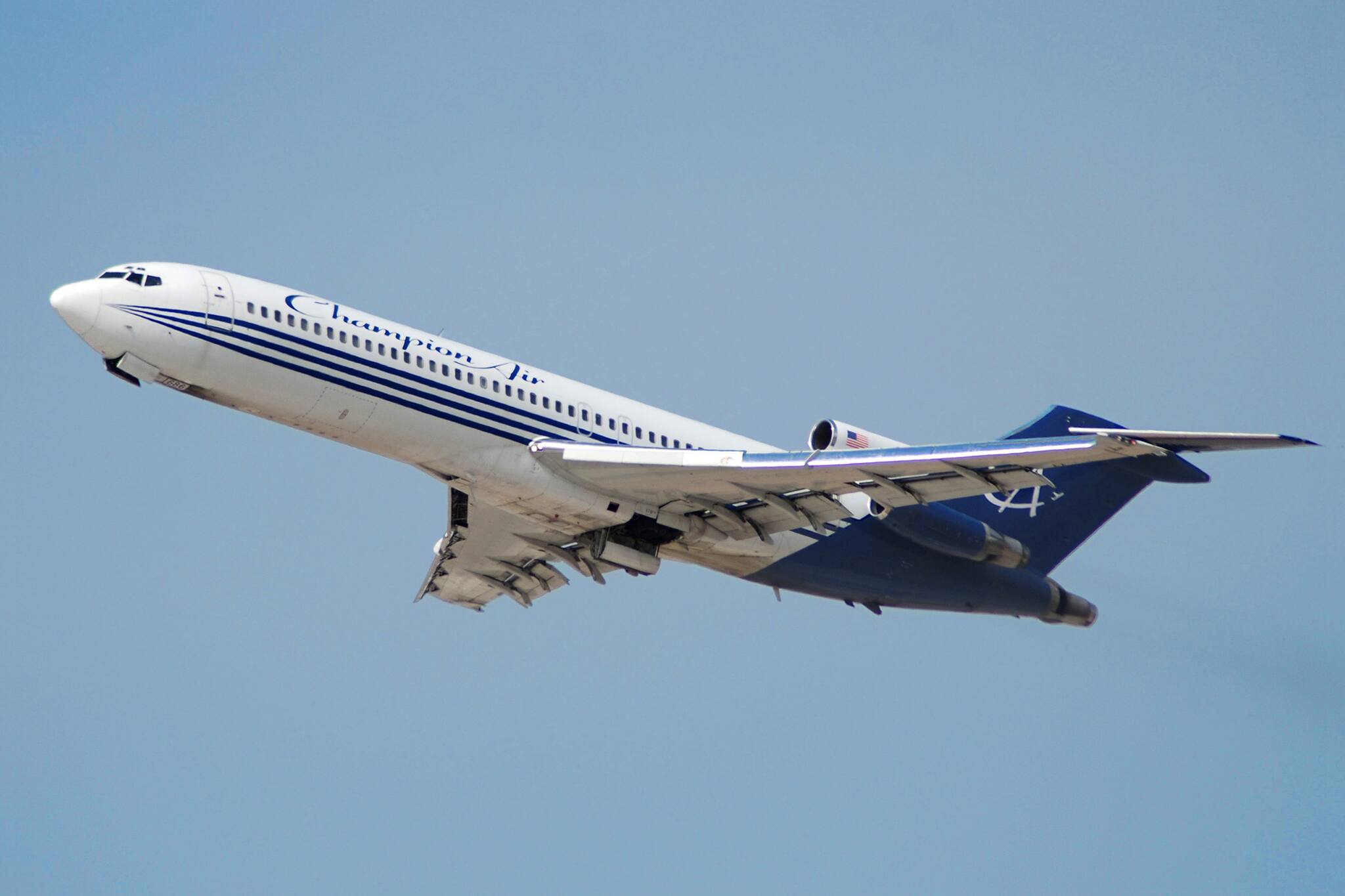 Today in tech history: First flight of Boeing 727