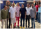 Viral pic of Akshay Kumar, Paresh Rawal and Suniel Shetty from 'Hera Pheri 3' promo shoot sends Twitter into meltdown