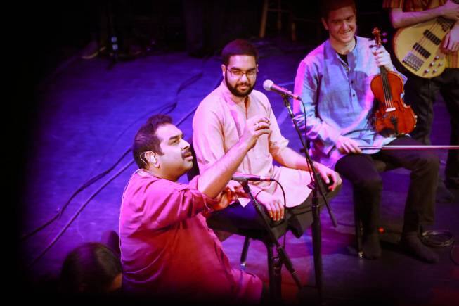 Shankar Mahadevan jamming with Rohith Jayaraman of the Berklee Indian Ensemble. (Photo courtesy Annette Philip)