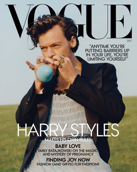 (Source: Twitter/VogueMagazine)
