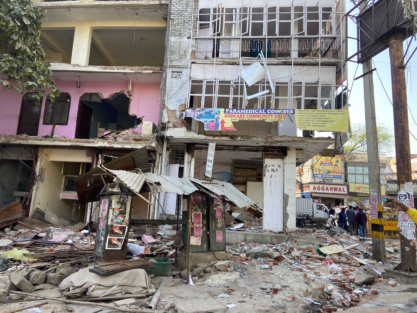 MC Explains: DDA’s demolition drive leaves hundreds of people homeless in Mehrauli MC Explains: DDA’s demolition drive leaves hundreds of people homeless in Mehrauli