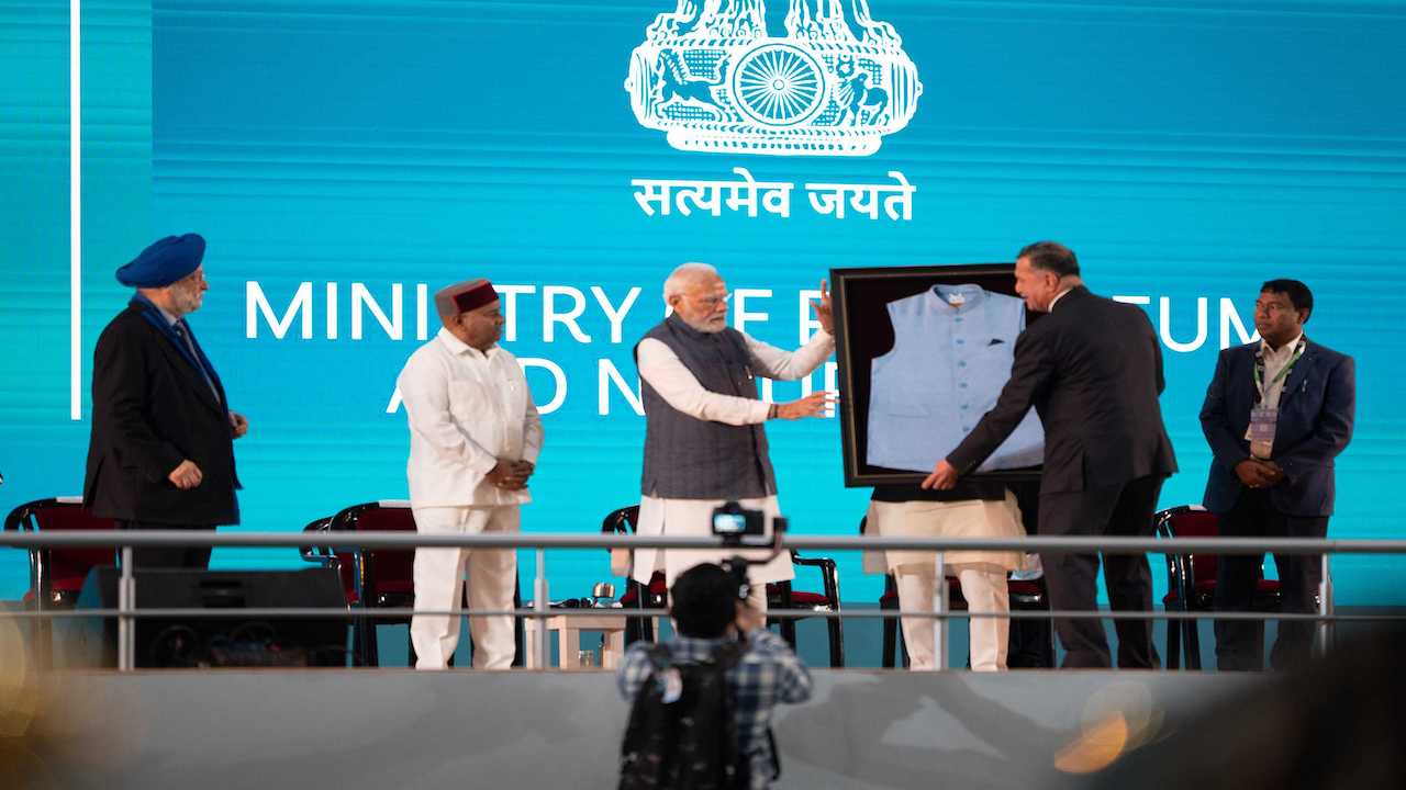 The Prime Minister launched the uniforms under the ‘Unbottled’ initiative of Indian Oil. These uniforms are made of recycled PET bottles. "Circular economy is a party of India traditions. We have always believed in reuse, reduce, and recycle," said PM Modi. (www.indiaenergyweek.com) The Prime Minister launched the uniforms under the ‘Unbottled’ initiative of Indian Oil. These uniforms are made of recycled PET bottles. "Circular economy is a party of India traditions. We have always believed in reuse, reduce, and recycle," said PM Modi. (www.indiaenergyweek.com)