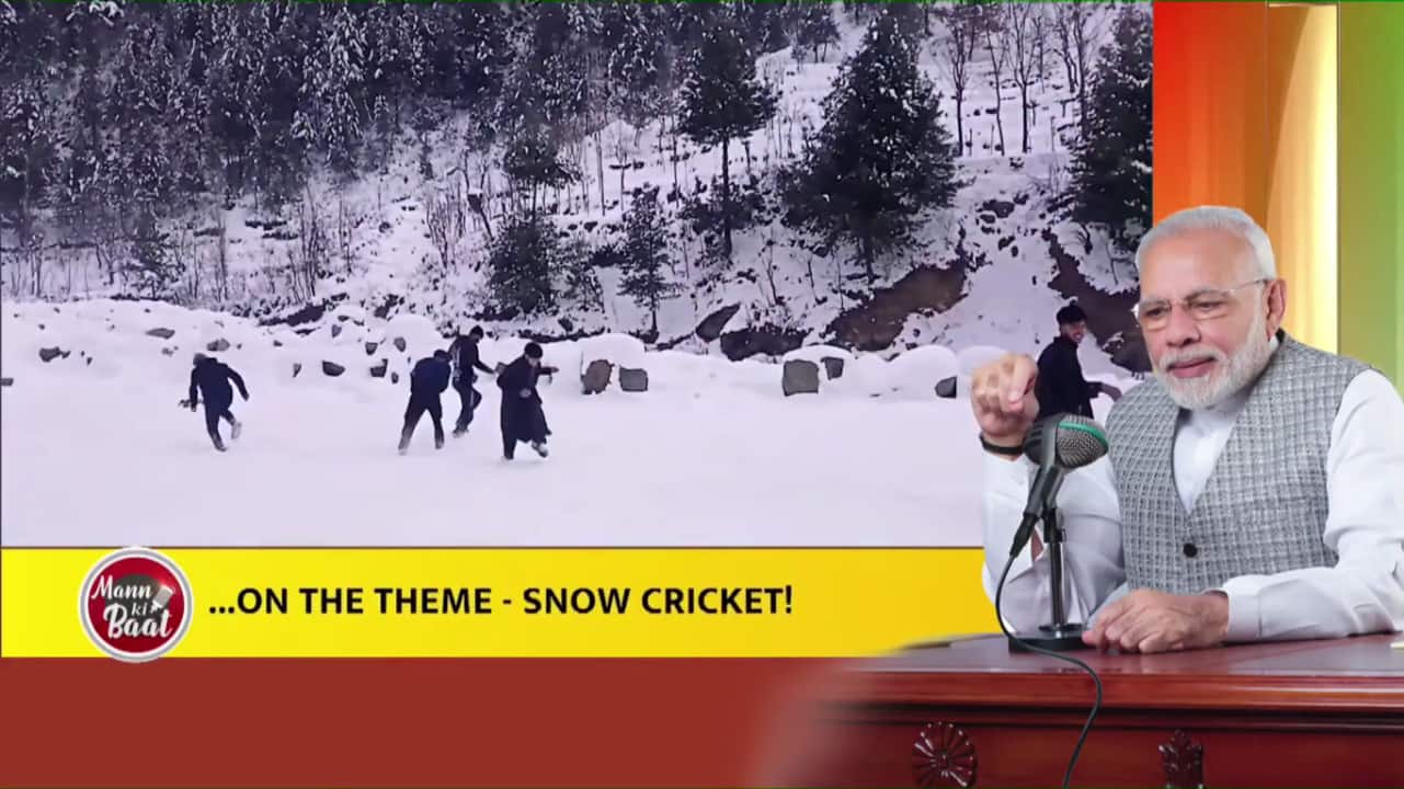 Snow cricket fever grips Kashmir
