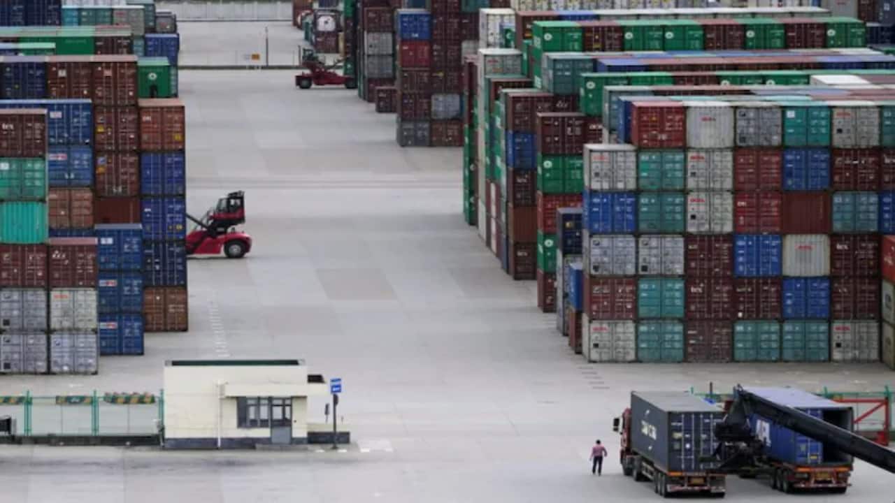 US trade gap widened to record in 2022 on imports surge