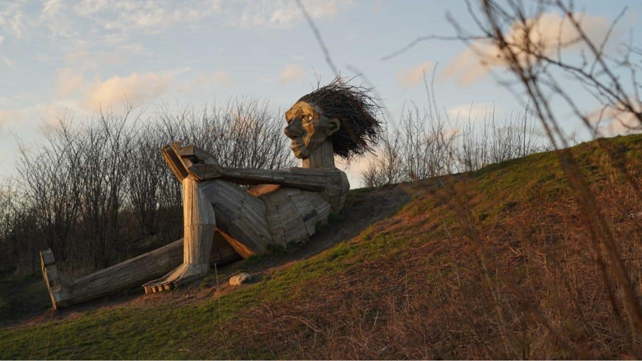 Dambo went to extreme lengths to keep the site a secret, not telling his own team the exact location until the final stages and using different paths every day so as not to leave tracks. His works are made almost entirely of recycled materials. (Source: AFP) Dambo went to extreme lengths to keep the site a secret, not telling his own team the exact location until the final stages and using different paths every day so as not to leave tracks. His works are made almost entirely of recycled materials. (Source: AFP)