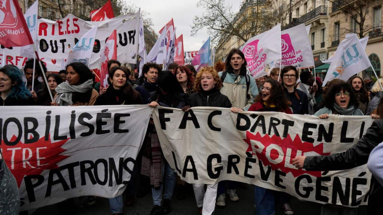Demonstrations got underway peacefully on March 28 morning, with large crowds in multiple cities. But tensions rose as marches concluded in Paris, Lyon, Nantes, Bordeaux and elsewhere. Police were hit with objects and responded with tear gas to disperse demonstrators in the western city of Nantes. In the center of Lyon, in the southeast, there were numerous confrontations between demonstrators and police as the protest wound down. (Source: AP)