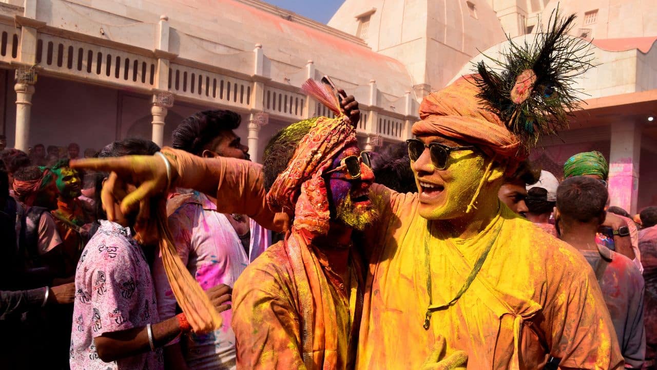 Rang barse on beaches, at spiritual destinations: Travel demand sees uptick this Holi