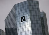 Hedge funds seen targeting Deutsche Bank in ‘irrational’ slide