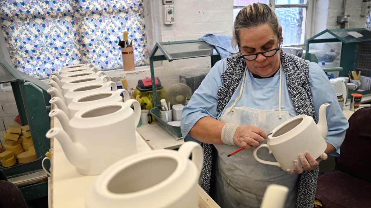 Since taking over in February 2019, the pair have weathered successive crises, from Brexit and the Covid-19 pandemic to the massive hike in energy prices triggered by Russia's invasion of Ukraine. Just a handful of ceramics firms remain in Stoke and Duchess is the last dating from the 19th century that still manufactures its products from start to finish in the city. (Source: AFP)