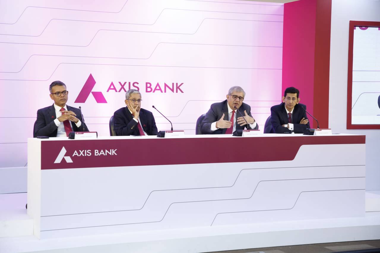Axis Bank acquires Citibank’s consumer businesses in India| What's in it for Citibank customers?