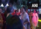 Smriti Irani dances to ‘Roop Tera Mastana’, meets ‘Aiyyo’ Shraddha at Delhi event