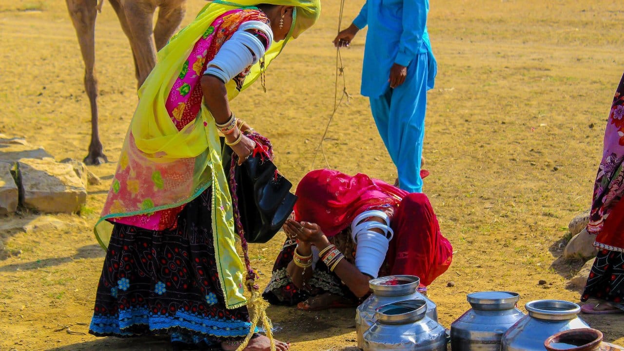 Heatwave red alert for Delhi and 4 northern states, Kerala to see heavy showers: IMD - Vimarsana News