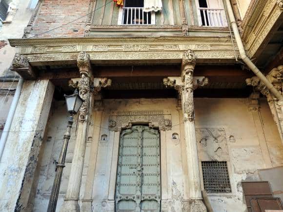 Part of a residential complex, the Kala Ramji temple in Ahmedabad is in the rear end of the Haja Patel Ni Pol. (Photo by Bindu Gopal Rao)