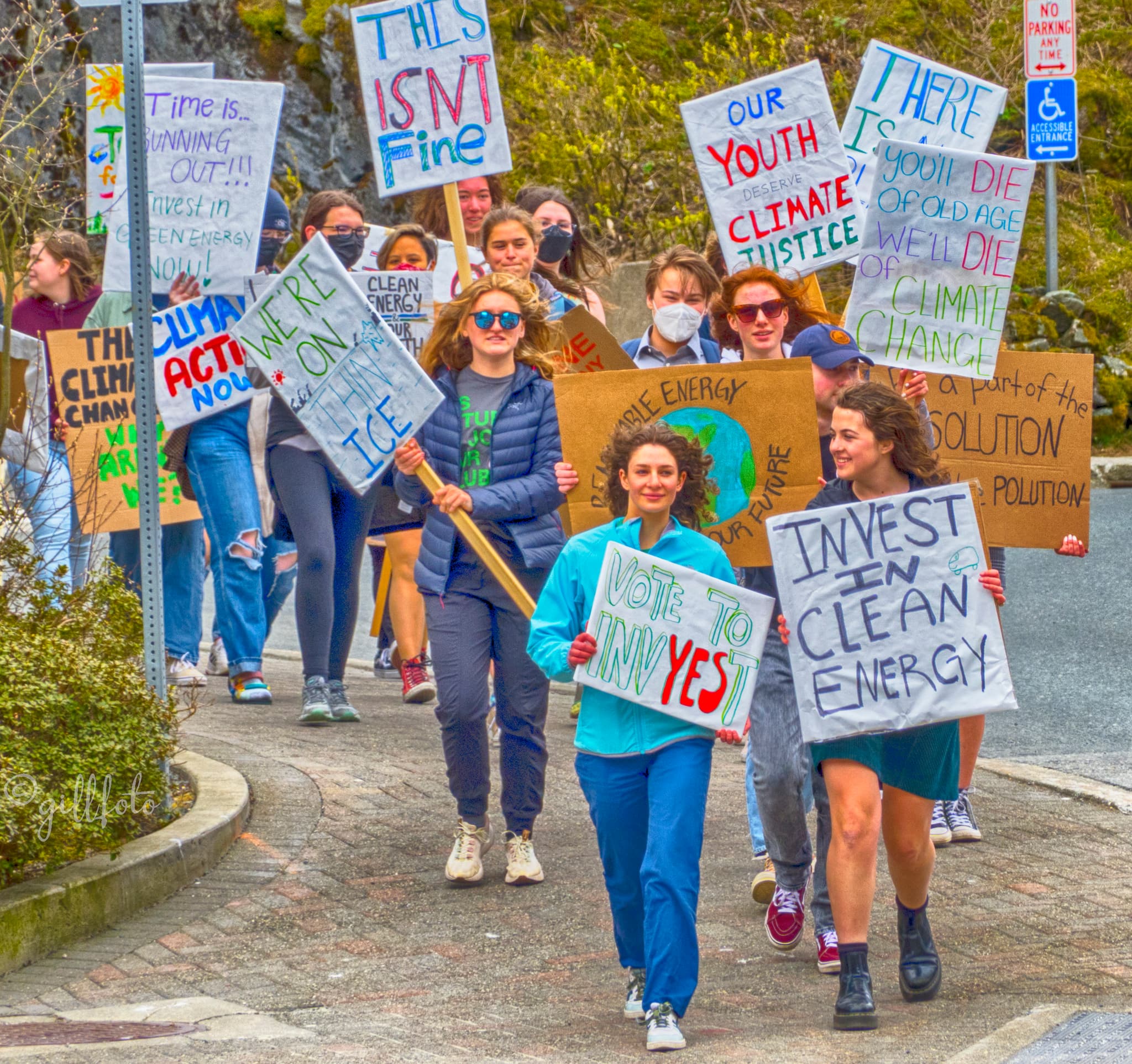 IPCC report urges renewable energy and efficiency to mitigate climate crisis