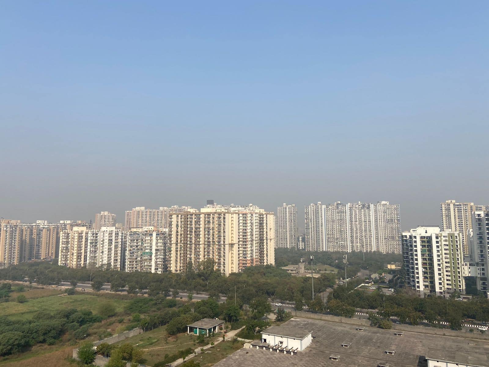 Greater Noida Authority aims to earn Rs 1,200 crore by e-auctioning 22 institutional plots Greater Noida Authority aims to earn Rs 1,200 crore by e-auctioning 22 institutional plots