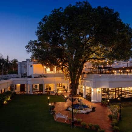 The lawns at Jehan Numa Palace, Bhopal.