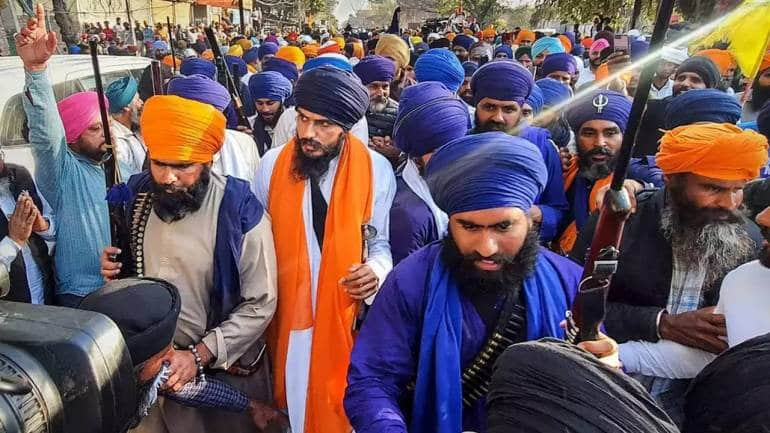 Fugitive Preacher Amritpal Singh Arrested From Punjab's Moga; To Be ...