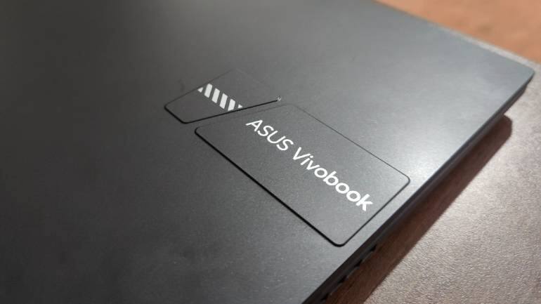 The Vivobook 15 OLED is an excellent everyday laptop for daily productivity tasks on MS Office or e-learning. And to top it all off, it has one hell of a screen, earning it an easy recommendation in our books, i.e., if you don’t mind lackluster battery life and a slightly chunky build.