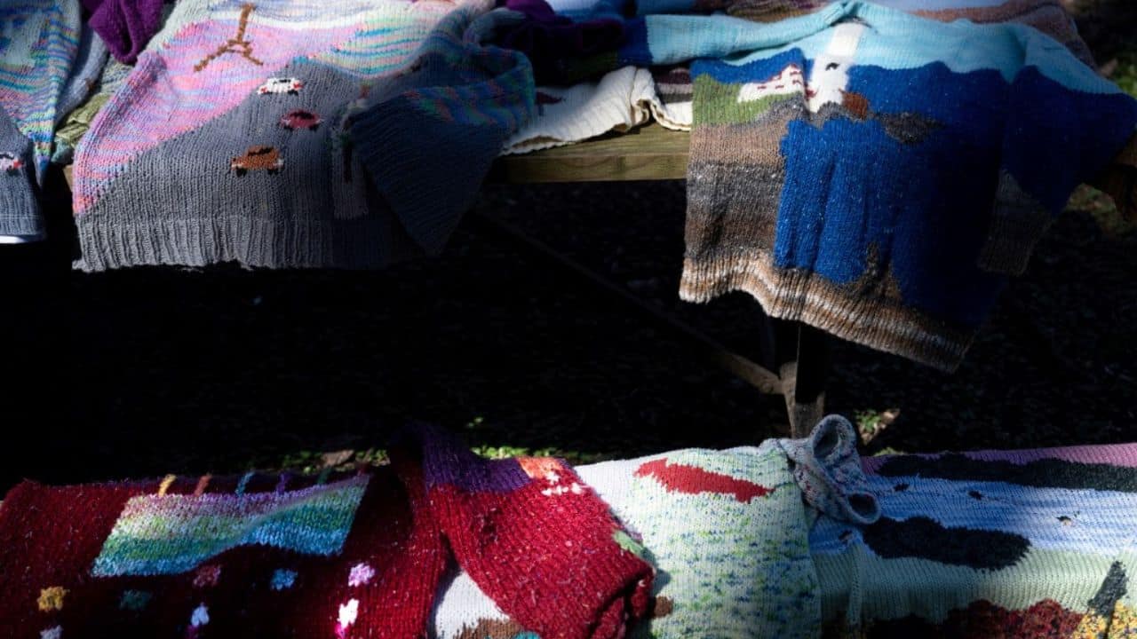 Historically, men have always been knitters, from those who ran lucrative medieval knitting guilds to the schoolboys in World War II Britain who made blankets for the troops. For those who are passionate about the craft, the latest craze is nothing out of the ordinary. (Source: AFP) Historically, men have always been knitters, from those who ran lucrative medieval knitting guilds to the schoolboys in World War II Britain who made blankets for the troops. For those who are passionate about the craft, the latest craze is nothing out of the ordinary. (Source: AFP)