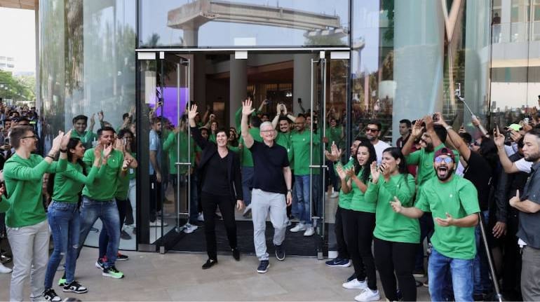 100 Apple stores opening in India with Tata Group partnership