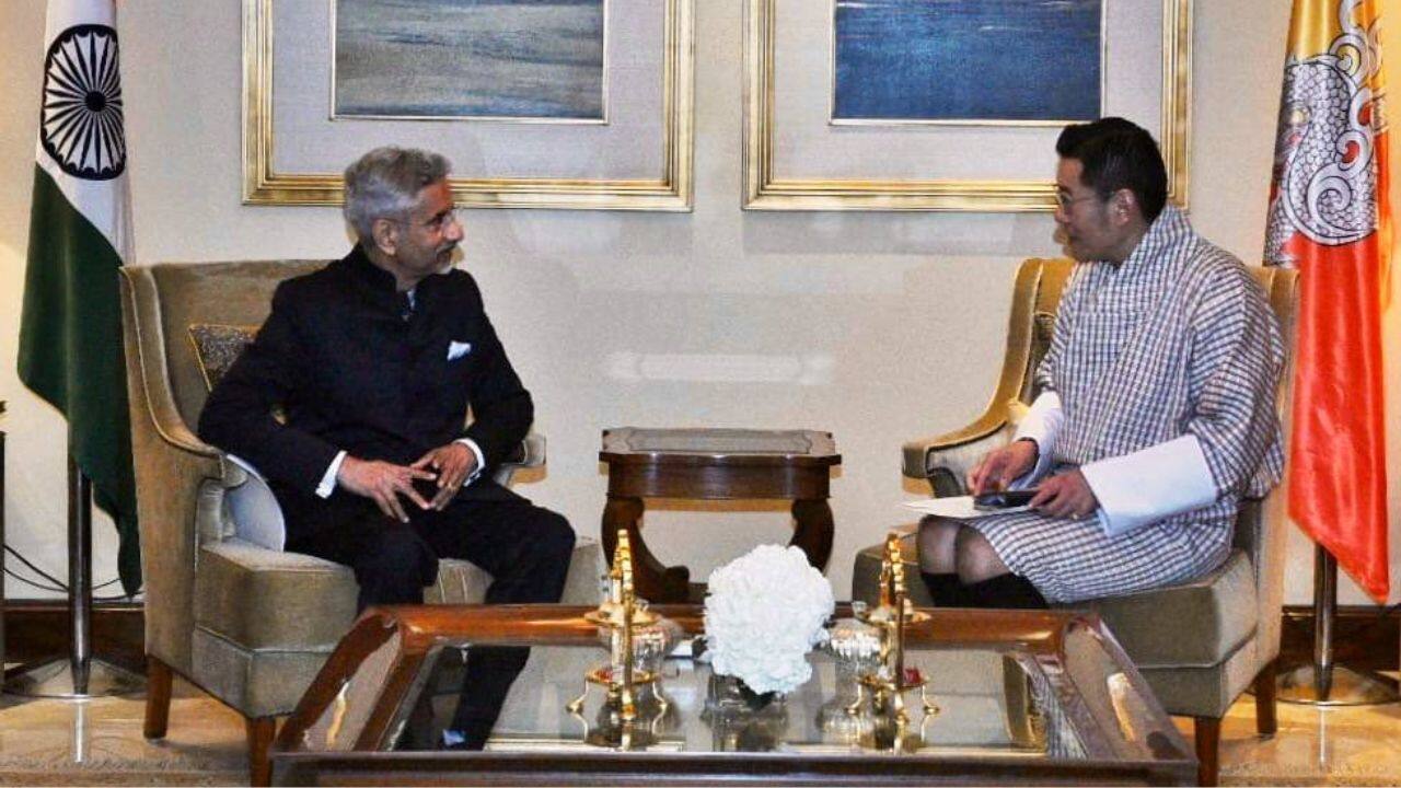 King Wangchuck's visit is in keeping with the long-standing tradition of regular high-level exchanges between the two nations. The unique relationship between India and Bhutan has been preserved by a custom of frequent high-level exchanges between the two nations. (Image: Twitter @MEAIndia)