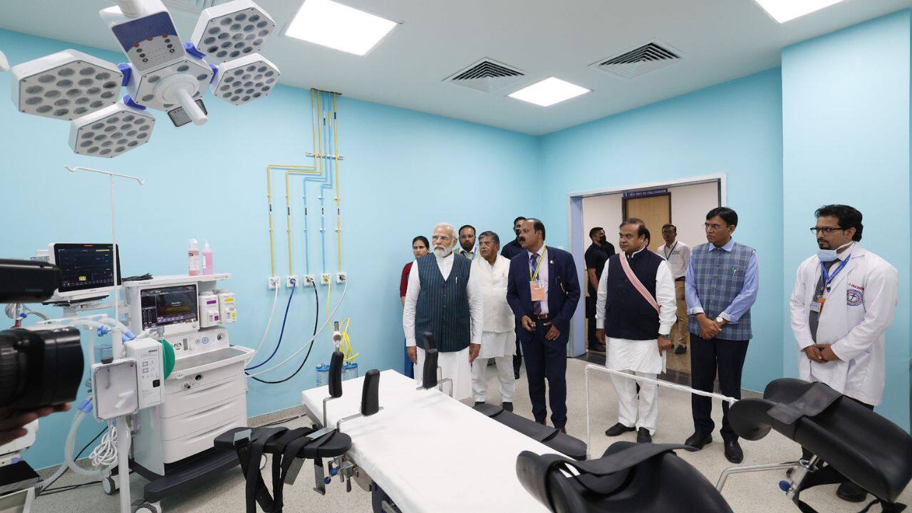 AIIMS Guwahati is a state-of-the-art hospital with a capacity of 750 beds including 30 AYUSH beds. This hospital will have an annual intake capacity of 100 MBBS students every year along with providing world-class health facilities to the people of the Northeast. (Image: PIB)