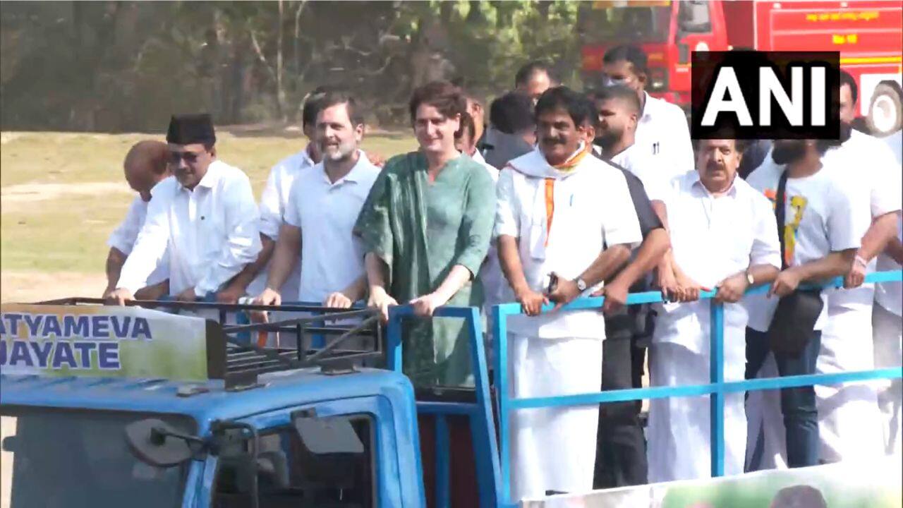 In Pics: Rahul Visits Wayanad Along With Sister Priyanka, Accorded ...