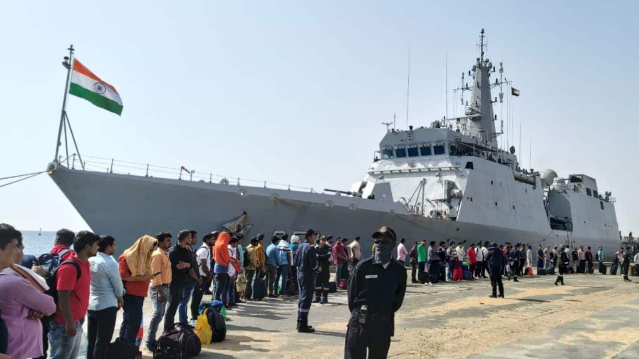 India is also coordinating closely with various partner countries for the safe movement of those Indians who are stranded in Sudan and would like to be evacuated. Apart from Sudanese authorities, the MEA and the Indian embassy in Sudan have been in regular touch with the UN, Saudi Arabia, the UAE, Egypt and the US among others. (Image: Twitter @MEAIndia)