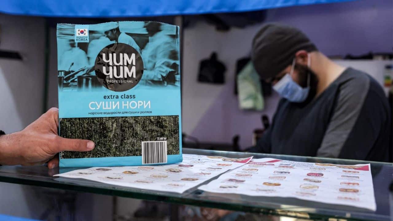 But after years of war, the Damascus government has regained control of most of the country and Syria's main frontlines have largely frozen, putting many foreign fighters out of a job. &quot;In the end I opened this sushi restaurant,&quot; the goateed man told AFP, standing near a banner displaying a fish, with slogans in Arabic, English and Russian. (Source: AFP)