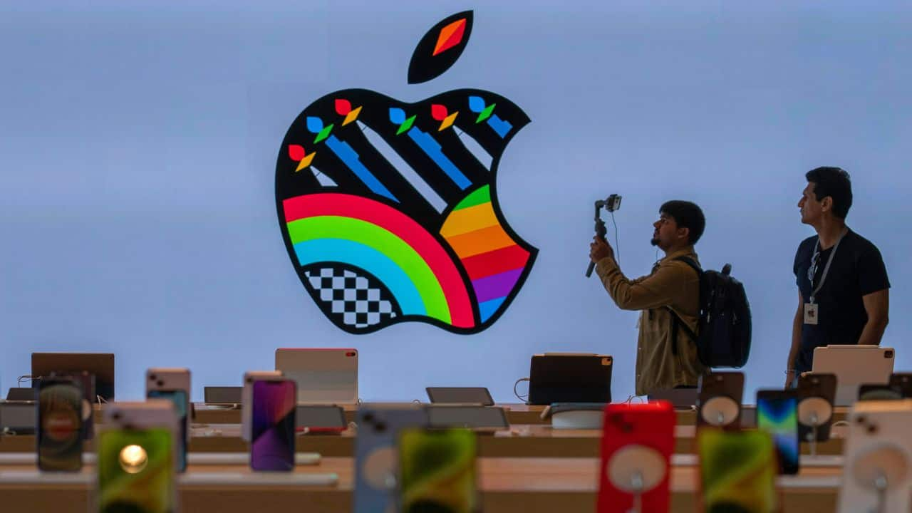 Apple Changsha opens Saturday in China - Apple