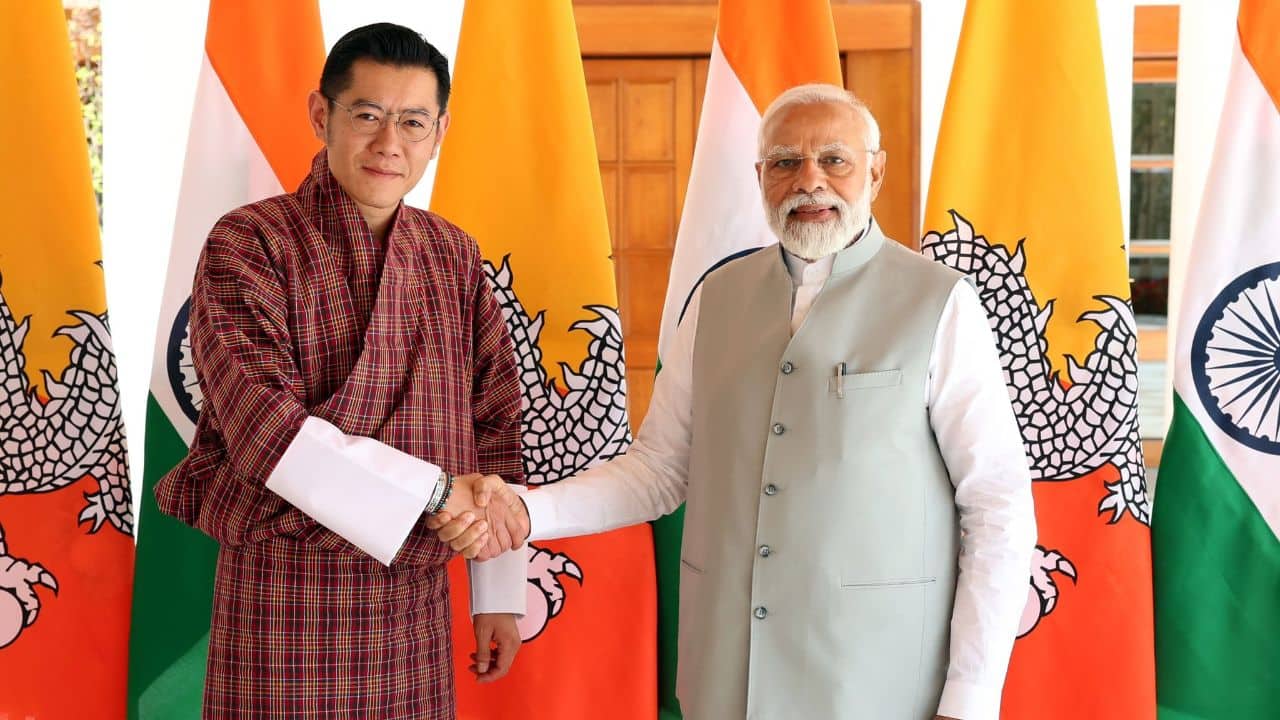 The King of Bhutan, Jigme Khesar Namgyel Wangchuk, who is on a three-day state visit to India, was received by Prime Minister Narendra Modi on April 4 ahead of their bilateral talks. (Image: Twitter @MEAIndia)