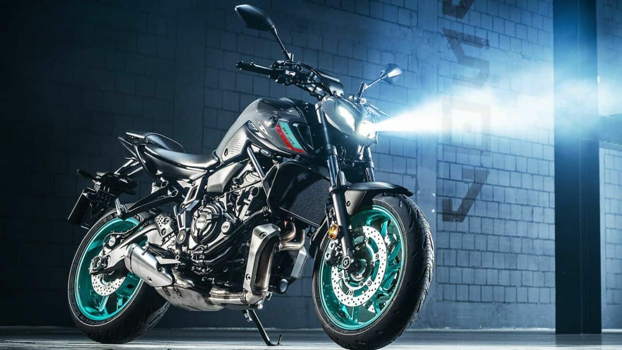 Yamaha big bikes | Yamaha is finally set to bring its middle-weight segment bikes to India. The YZF R7 and the MT 07 have been on Indian motorcycle enthusiasts’ minds for a long time. Yamaha showcased these bikes and a few others to some dealers at an event recently and reports suggest the bikes will make their way to India towards the end of the year. The MT 09, widely considered to be one of the most manic Yamahas, is sure to shake things up for some of the big boys in the country. (Image: Yamaha)