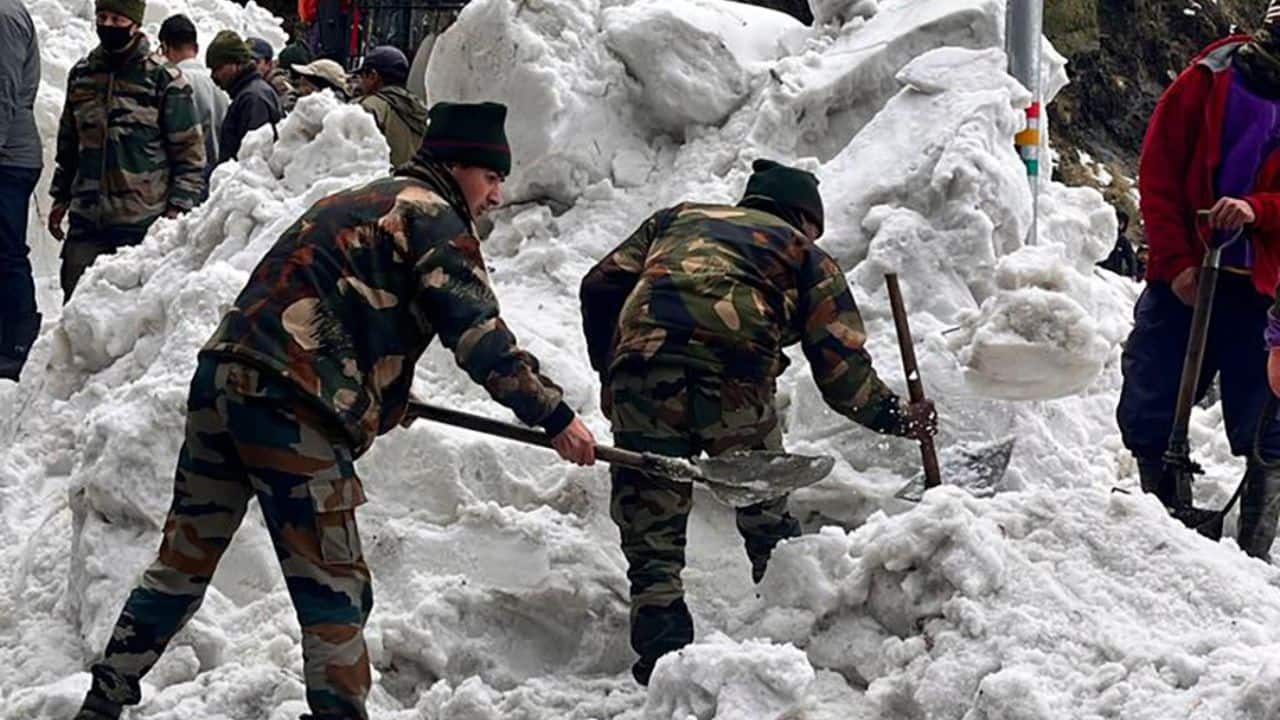 The ecologically sensitive Himalayan region, which has been severely affected by global warming, is prone to avalanches. Last year 27 trainee mountaineers were killed in an avalanche in the northern Uttarakhand region. (Image: AP) (With inputs from agencies)