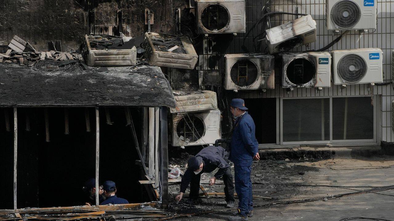 The death toll from a fire at a Beijing hospital has risen to 29, including 26 patients, authorities said on April 19. A nurse, a medical assistant and a family member also died, said Li Zongrong, deputy head of the Fengtai district. (Source: AP)