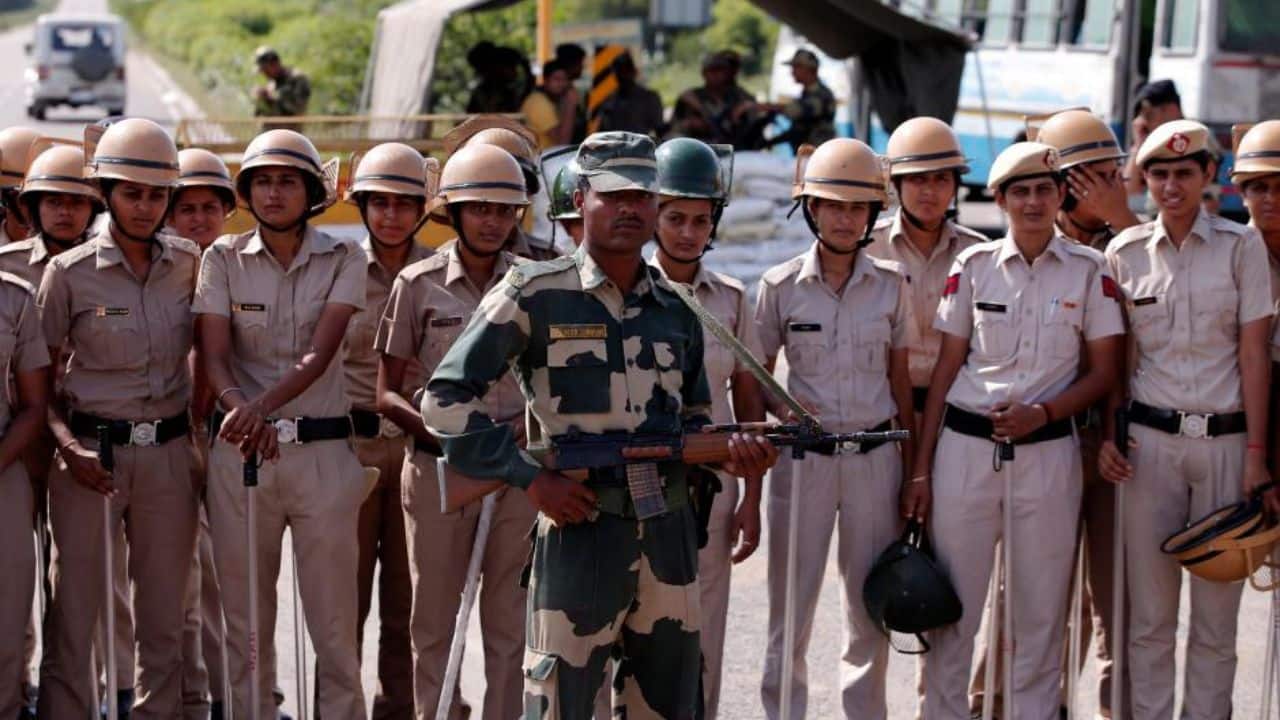 One woman cop for every 5,000 women in West Bengal, Madhya Pradesh in 2022: Govt data