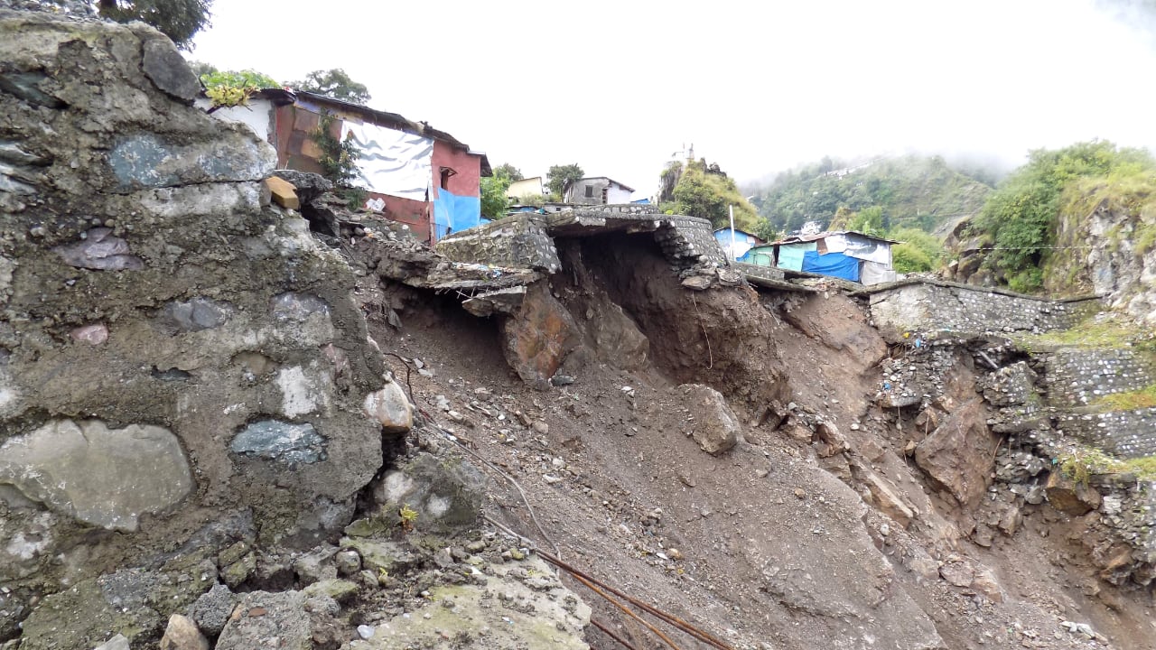 Ballia road caves in 2022.