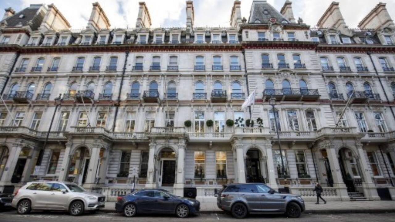 'London is over': Billionaire reacts after failing to sell flat for Rs 285 crore