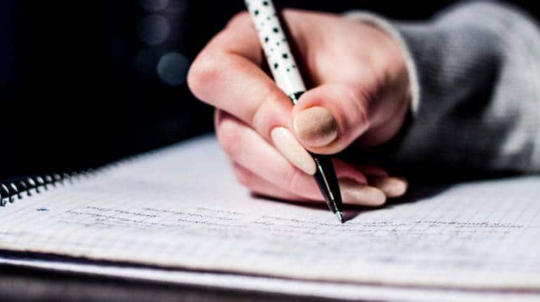SC refuses to interfere with Delhi HC order permitting St Stephen's College to hold interviews for minority seat admissions - Vimarsana News