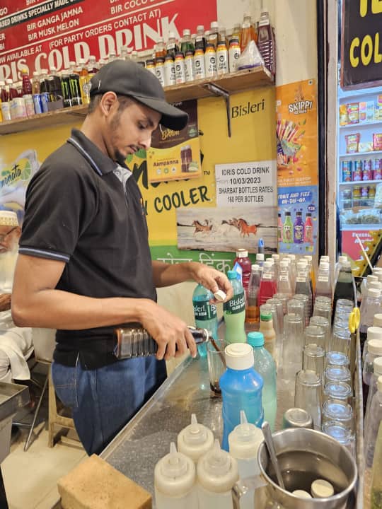 Idris Cold Drinks in Bhendi Bazaar. (Photo by Deepali Nandwani)